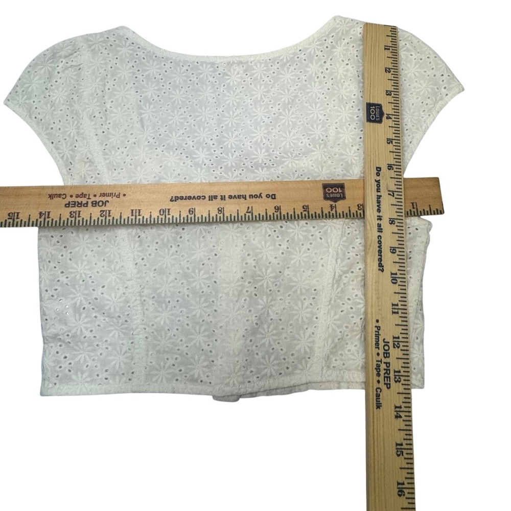 Cotton Candy LA White Eyelet Button Front Crop Top Small Floral Embroidery - Picture 4 of 5